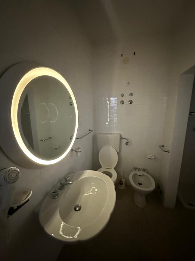Hotel Atena ชิโรมารีนา ภายนอก รูปภาพ