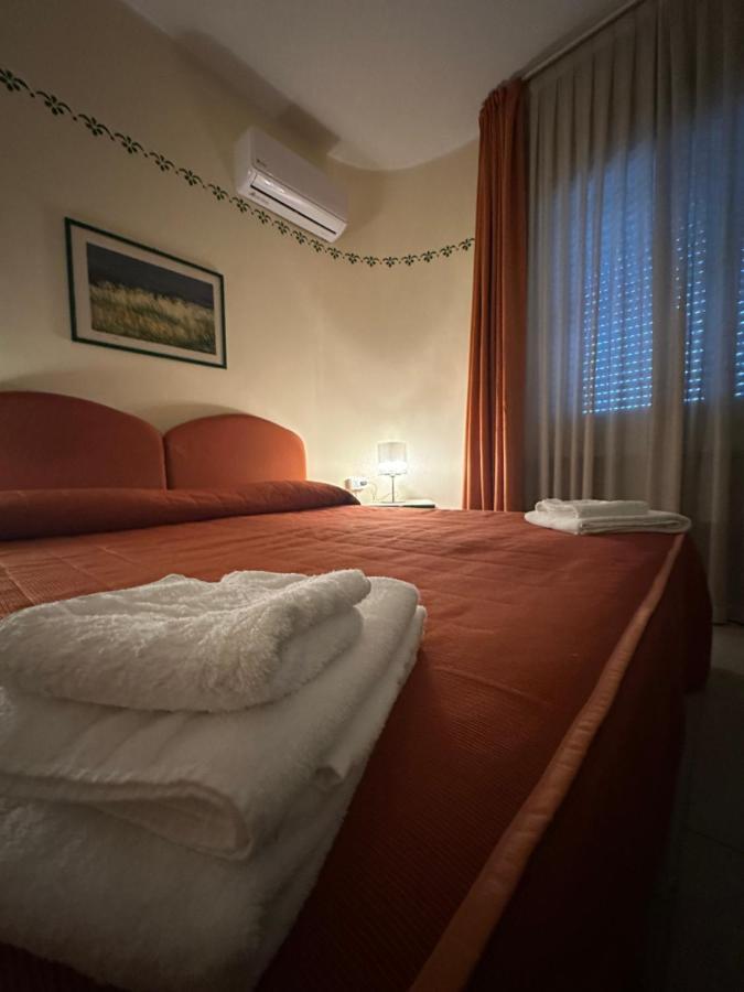 Hotel Atena ชิโรมารีนา ภายนอก รูปภาพ