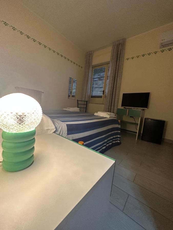 Hotel Atena ชิโรมารีนา ภายนอก รูปภาพ