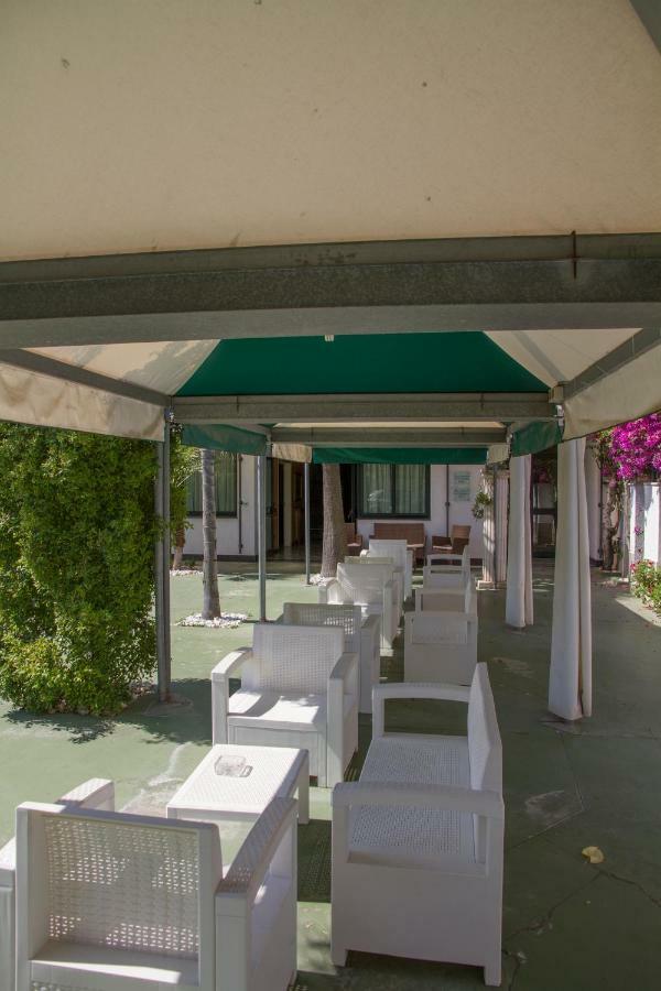Hotel Atena ชิโรมารีนา ภายนอก รูปภาพ